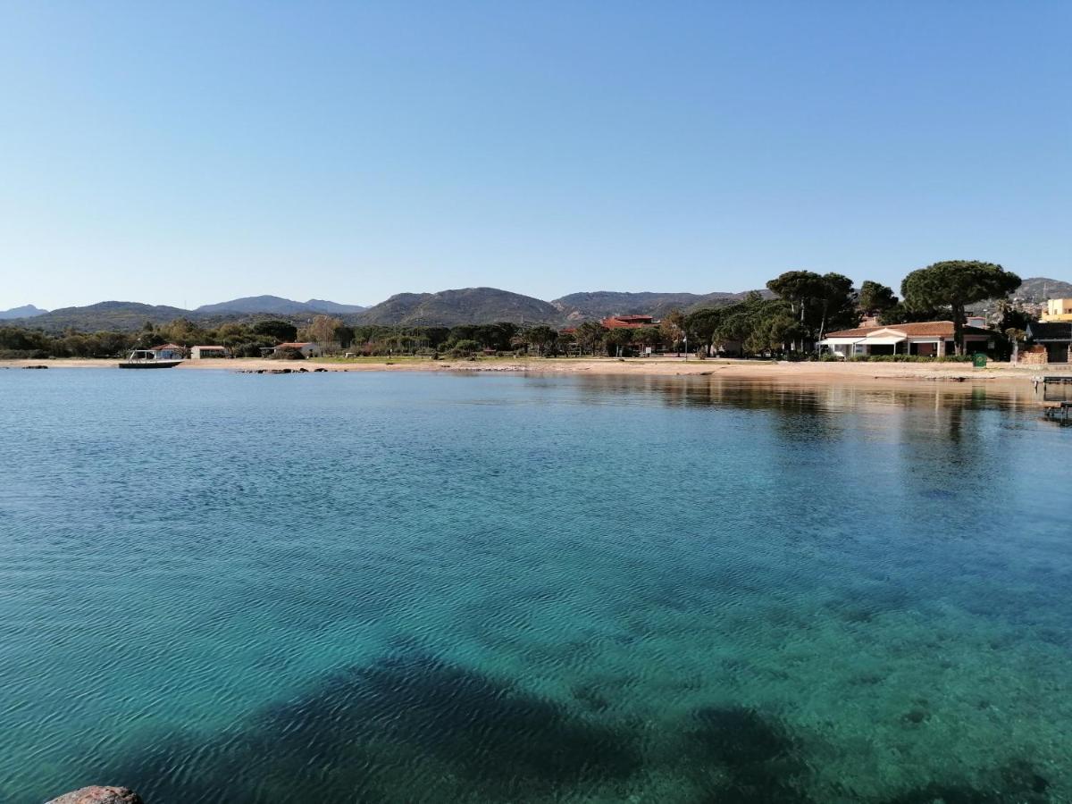 Aria Di Vacanza - Molara Loiri Porto San Paolo ภายนอก รูปภาพ